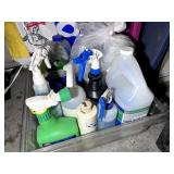 GROUP OF MISCELLANEOUS CLEANERS WINDOW WASHING OIL