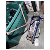 1 AND 1/2 TON FLOOR JACK AND FOUR WAY