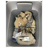 TOTE WITH ASSORTED RATCHET STRAPS