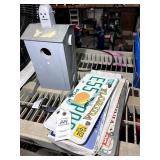 GROUP OF LICENSE PLATES FLORIDA, SOUTH CAROLINA, N