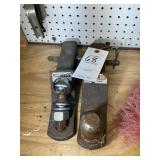 PAIR OF TRAILER HITCHES 2-IN BALL 1 7/8 IN BALL