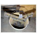 BUCKET OF CHAIN WITH PALLET GRABBER