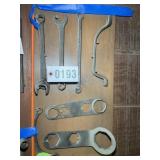 GROUP OF VINTAGE OFFSET WRENCHES, SOME FORD