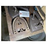 GROUP OF 3 VINTAGE CAST IRON IRONS