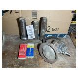 GROUP OF VINTAGE LIGHTS, FLASHLIGHTS, RAILROAD LIG