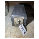 HOMEMADE MAILBOX LOCK BOX