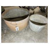 NO 2 GALVANIZED WASH TUB AND GALVANIZED BUCKET MAR