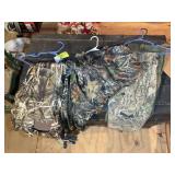 GROUP OF CAMO HUNTING CLOTHING, CABELA'S 34 R PANT