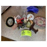 GROUP OF MISCELLANEOUS DECORATIVE ITEMS, GLASS BEL