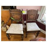 PAIR OF VINTAGE DINING CHAIRS ONE CAPTAIN'S CHAIR