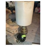 VINTAGE TABLE LAMP 37 IN TALL AND HANGING LIGHT