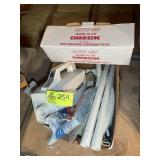 ORECK XL VACUUM WITH ACCESSORIES