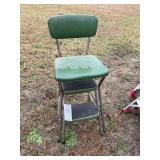 VINTAGE STOOL/CHAIR