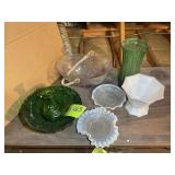 GROUP OF GLASS VASES AND BOWLS
