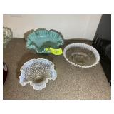 CONTENTS OF MIDDLE SHELF, DECORATIVE CANDY DISHES,