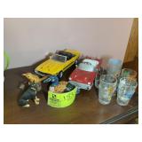 GROUP OF MISCELLANEOUS ITEMS DIECAST CARS FIGURINE
