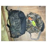 BLIND BAG AND INSULATED SOFT SIDED COOLER