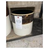 NO 2 STONEWARE CROCK, 9 IN TALL