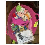 GROUP OF KIDS TOYS, STUFFED ANIMALS, ETC
