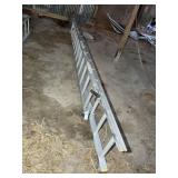 WERNER ALUMINUM EXTENSION LADDER MODEL D1224-2