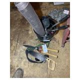 BUCKET WITH MISCELLANEOUS GARDEN SUPPLIES, HEDGE C