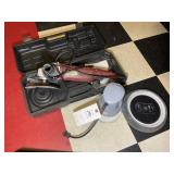 NORTHERN INDUSTRIAL 7 IN SANDER POLISHER AND BUFFE