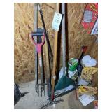 GROUP OF YARD TOOLS RAKE, PITCHFORK, SLING BLADE