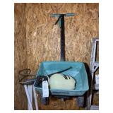 GARDENS PLUS PUSH BROADCAST SPREADER AND PUMP SPRA