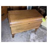VINTAGE CEDAR CHEST, 29 IN X 15 IN X 22 IN