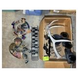 GROUP OF DECORATIVE ITEMS, WALL HANGING, CANDLE HO