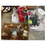 GROUP OF CHRISTMAS ITEMS, LIGHTS, ORNAMENTS, ETC