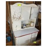 VINTAGE HOOSIER CABINET, 40 IN X 24 IN X 69 IN, NE