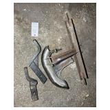 GROUP OF MISCELLANEOUS TRAILER HITCHES