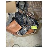 BOX OF ASSORTED WOMENS SHOES, APPEAR TO BE SIZE 9