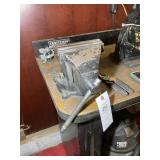 BESSEY 6 IN BENCH VISE