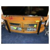 TV STAND, 2 DOORS, 70 IN X 20 IN X 23 IN, NO CONTE