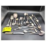 GROUP OF SILVER PLATED FLATWARE