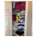 CONTENTS OF LINEN CLOSET, BLANKETS, DISH TOWELS, E