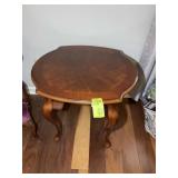 QUEEN ANN STYLE END TABLE 22 IN X 24 IN X 26 IN