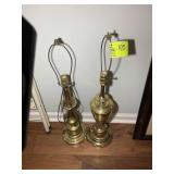 PAIR OF BRASS COLORED TABLE LAMPS, 28 IN TALL