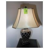 26 IN TALL TABLE LAMP