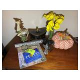 GROUP OF DECORATIVE ITEMS INCLUDING, DEER, HORSE,