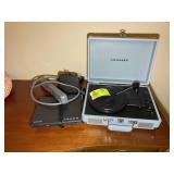 GROUP OF ELECTRONICS, CROSLEY RECORD PLAYER, DVD P