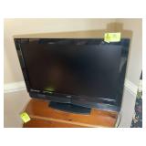 36 IN VIZIO FLAT SCREEN TV, MODEL VW37L-HDTV40A
