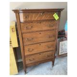VINTAGE 5 DRAWER CHEST OF DRAWERS, ON WHEELS, 30.5