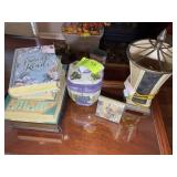 CONTENTS ON TOP OF SMALL TABLE, DECORATIVE STYLE B