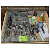 CONTENTS OF RIGHT DRAWER, MISC FLATWARE, SOME ONID