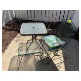 SINGLE CHAIR AND SIDE TABLE, EXTRA TABLE