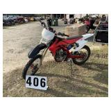 Honda CRF450X dirt bike less 100 hrs on build