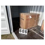 SDLANCH Unused 2025 Massage chair gray IRMC NIB